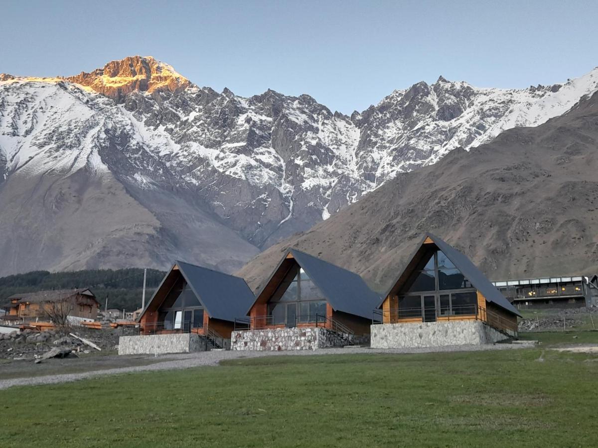 Kera Cottages Kazbegi Exterior photo