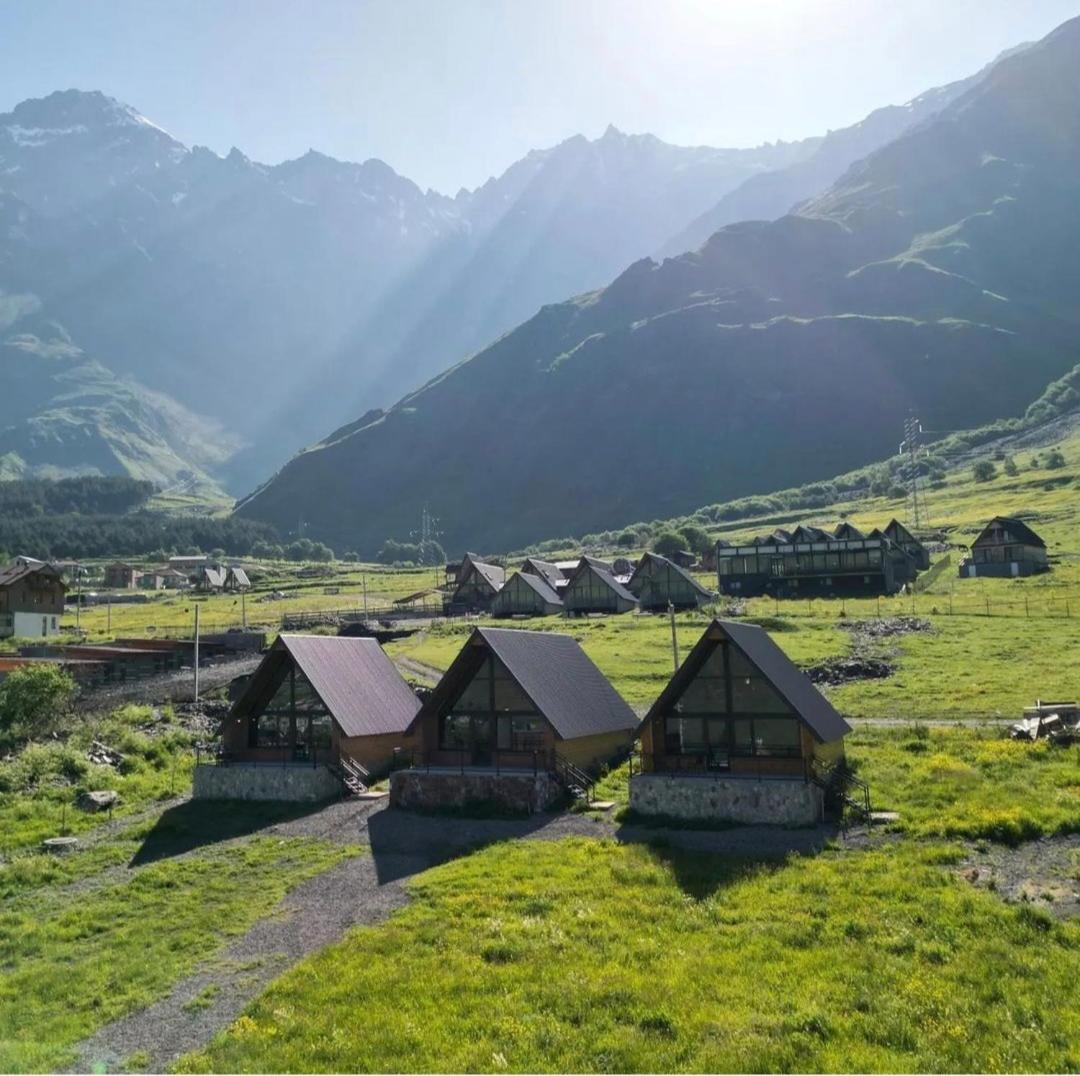 Kera Cottages Kazbegi Exterior photo